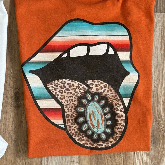 Western Graphic Tees! - Picture 4 of 11